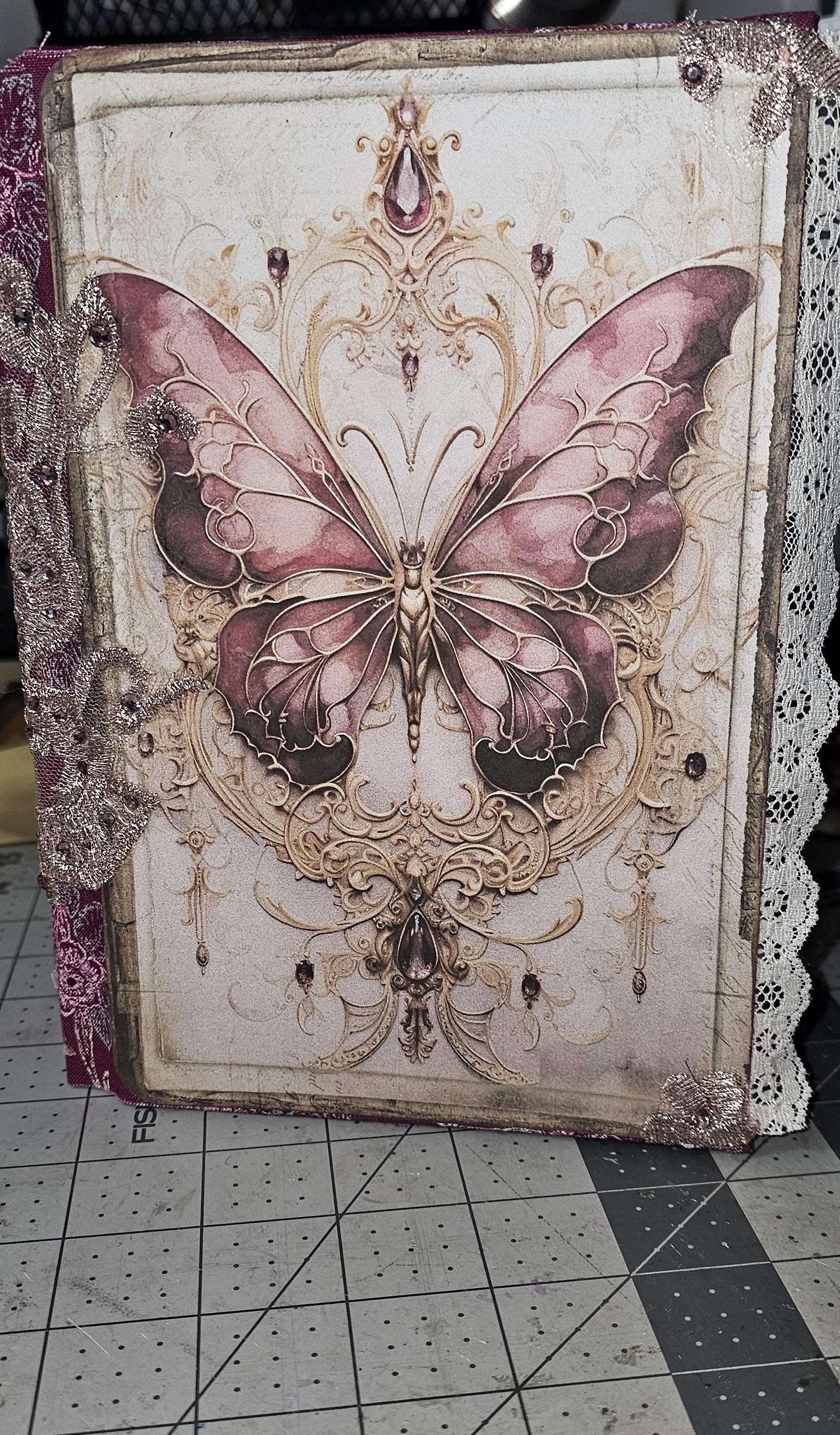 Burgundy Romance front cover