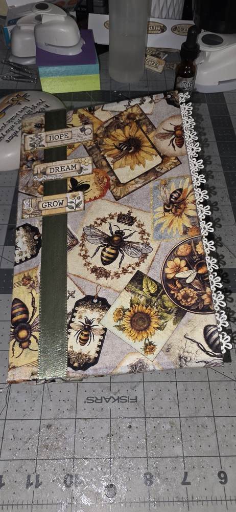 Bumblebee Garden photo 1