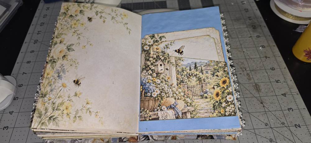 Bumblebee Garden photo 26