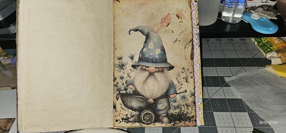 Gnome Journal photo 26